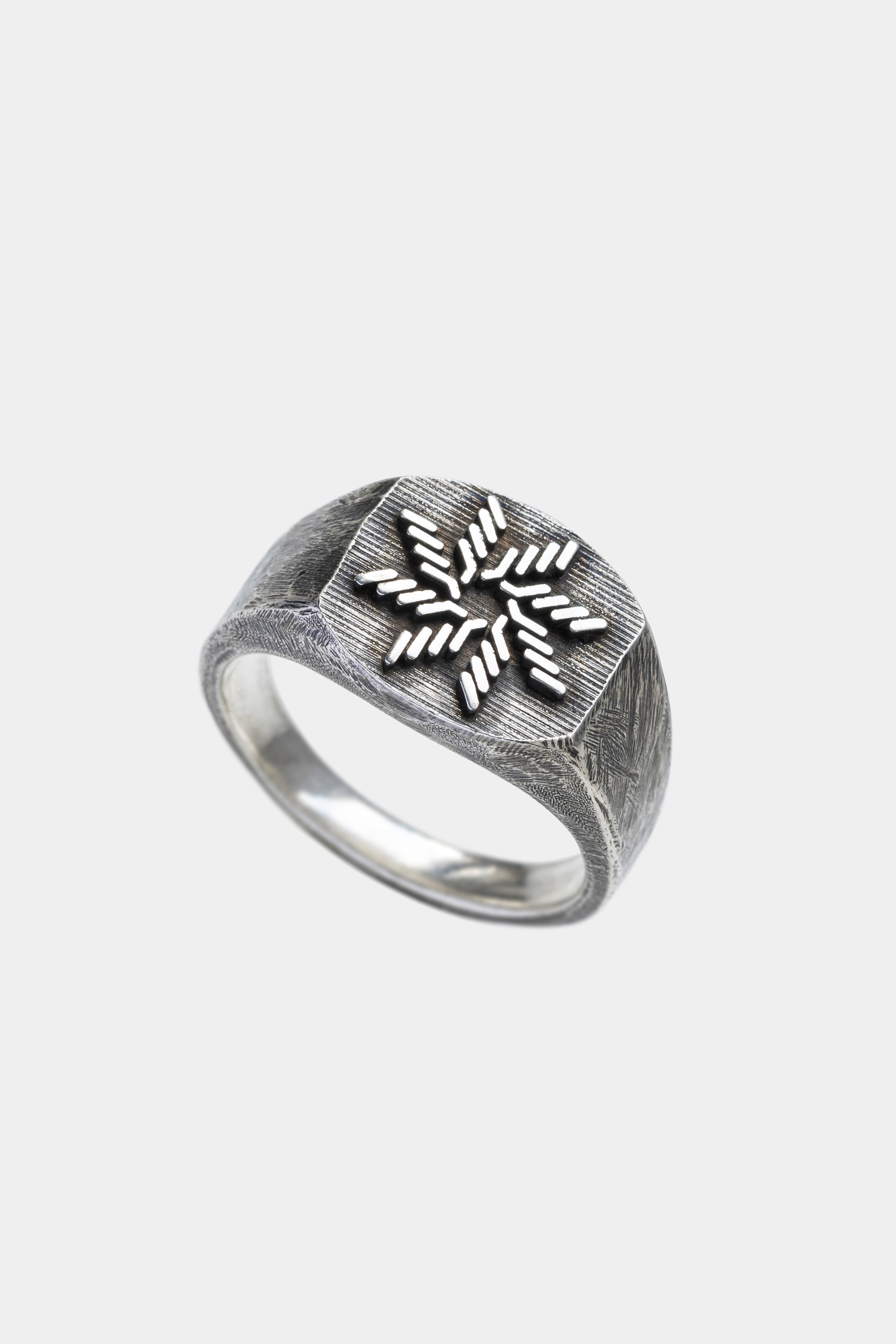 SHADOW RING BY SPIEGELHALTER